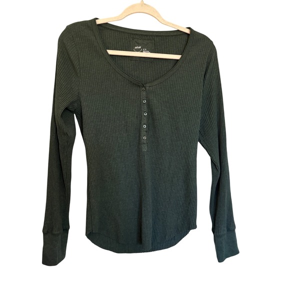 Aerie Womens XL Forest Green Ribbed Long Sleeve Henley Top Curved Hem Scoop Neck - Picture 7 of 7